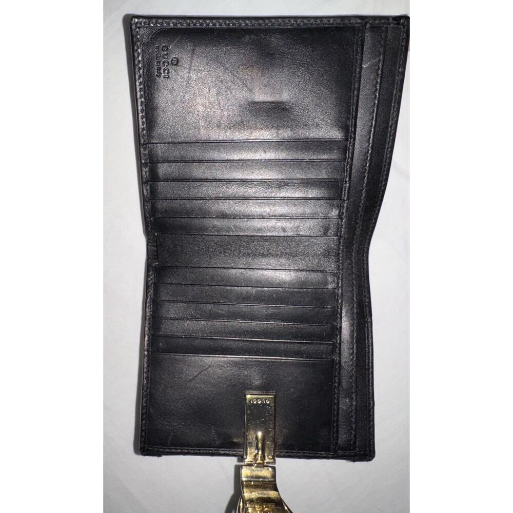 Gucci Leather Wallet With Belt Buckle Clasp Absolutely Beautiful - Picture 4 of 16